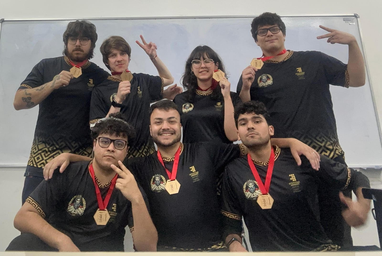 Equipe do Campus Guarulhos vencedora na Modalidade League of Legends
